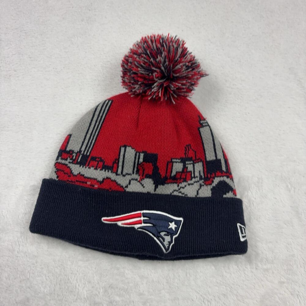 New England Patriots Hat Pom Beanie One Size Red NFL New Era City Scape Winter